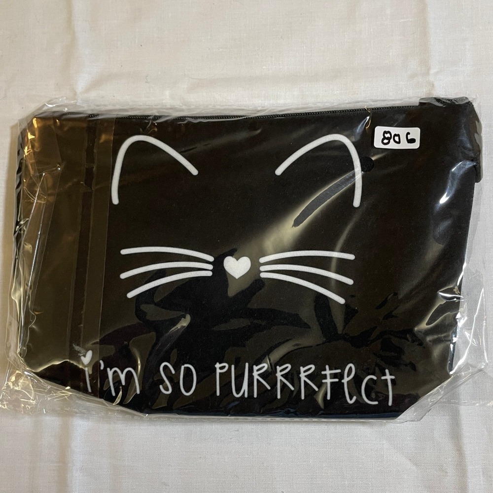 The Pouch Cosmetic Bag Womens OS Black NWT Cat Face I'm So Purrrfect Zippered